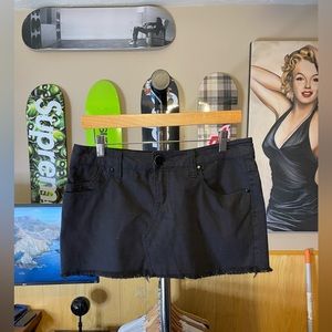 Short skirt black YAMYAM size 5